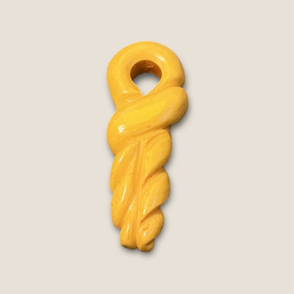 Vintage Creamed Corn Bakelite Dress Scarf Clip 2.5" Art Deco Style Jewelry